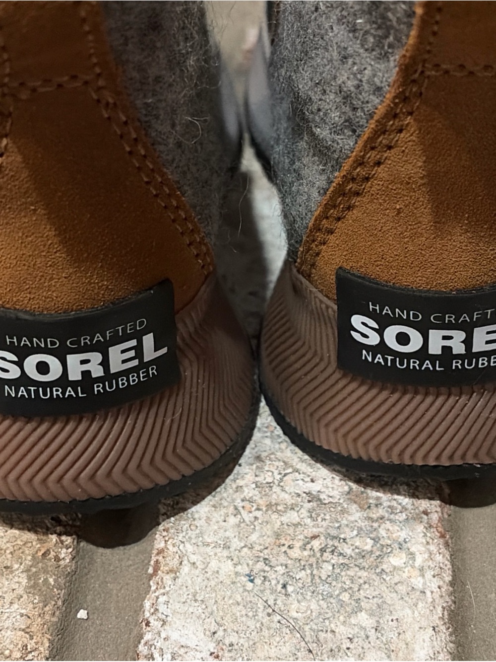 Sorel Infant Out N About Classic Boot - Size 8 Youth- Camel Brown / Black - Picture 5 of 7
